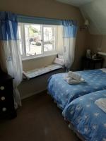 Camera Standard Doppia con Letti Singoli e con Vista Mare