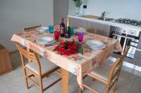 Two-Bedroom Apartment with Lake View