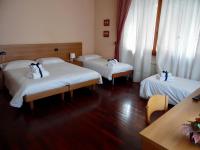 Camera Quadrupla con Bagno Privato