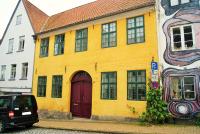 Das Gelbe Haus - Drei besondere Ferienwohnungen - Bed and Breakfast