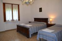 Camera Tripla con Bagno in Comune