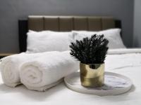 Hutan Melintang Homestay 12Pax Walk to 7Eleven KFC by willson - B&B Hutan Melintang