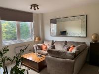 B&B Windsor - 2 Bedroom Apartment in Central Windsor - Bed and Breakfast Windsor