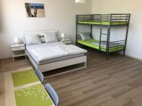 Driepersoonskamer met Badkamer