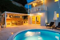 Villa con Piscina Privata