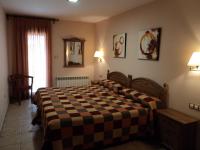 Apartamentos Solans - B&B Bielsa