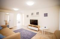 B&B Keszthely - Eleven apartman house - Bed and Breakfast Keszthely