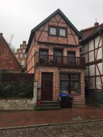 zentral gelegenes Ferienzimmer Möllner Seestrasse - B&B