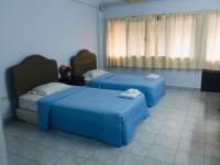 Twin Room with Private Bathroom