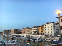 New Maria's House Livorno. La Fortezza - Chambres d’hôtes