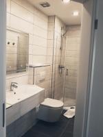 Modernes Apartment Metzingen - B&B