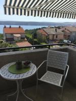 App 3 Apartment with Balcony and Sea View