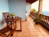 Apartamento con terraza 