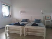 Dreibettzimmer mit Terrasse