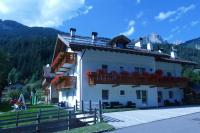 Villa Artic Apartments - B&B Campitello di Fassa