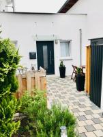 B&B Metzingen - SWEET HOME OUTLETCITY - Bed and Breakfast Metzingen