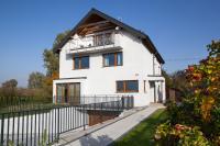 KUBRYK- rodzinna willa nad morzem - B&B Rewa