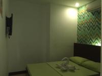ZIUR INN - B&B Laoag