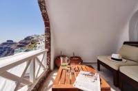 Two Bedroom Maisonette with Caldera View