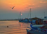 Nakis Apartment Central - B&B Stavrós