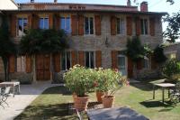 B&B Saint-Georges-de-Luzençon - Les Tilleuls - Bed and Breakfast Saint-Georges-de-Luzençon