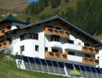 Chasa Sulai Appartements - B&B
