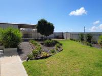 Agape Holiday Home with Pool table ,NBN Internet - B&B