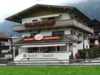Ferienwohnung Bacher Gertrud - B&B Mayrhofen