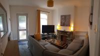 B&B Norwich - Stylish living with considered workspace - Bed and Breakfast Norwich