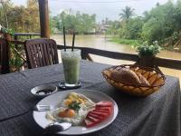 Song Ngư Riverside Homestay - B&B Can Tho