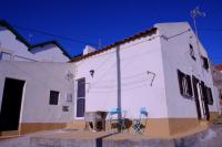 An out of time apartment near the beach in São Bernardino - B&B Atouguia da Baleia