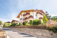 Garni Appartements Almrausch - B&B Burgusio