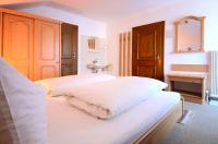 Double Room with Balcony 2