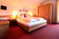 Doppelzimmer mit Balkon 1