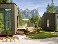 B&B Toblach - Skyview Chalets am Camping Toblacher See - Bed and Breakfast Toblach