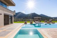 Oraia Eleni Villa, with Pool, BBQ, Playground & SeaViews, By ThinkVilla - Bed and Breakfast Balíon