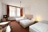 Dreibettzimmer