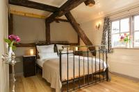 Deluxe Double Room with Shower