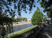 River View Nis - 65 square meters Designer Apartment in heart of city Park for free - Chambres d'hôtes Niš