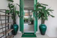 Modern 3BR Villa with Private Pool and BBQ - Bed and Breakfast Bang Tao Beach