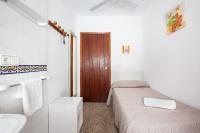 Single Room with Shared Shower and Toilet