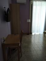 Dreibettzimmer mit eigenem externen Bad