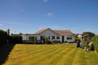 Beautiful coastal bungalow, Sennen, Porthcurno,sea - B&B
