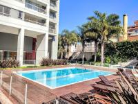 Moderno Loft en Palermo Queen Gym Pileta Parrilla plaza de Niños cancha de fútbol - B&B Buenos Aires