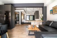 MOS Luxury City Suites - The Loft - B&B