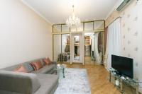 Stylish two-level flat 2 min from Khreschatyk - B&B Kyiv