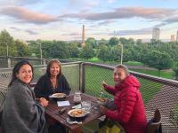 Glasgow City Single Room in Home-share with Balcony & Parking - B&B Glasgow