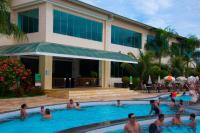 Parque aquático 24 horas NO LACQUA em CALDAS NOVAS - B&B Caldas Novas