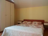 Apartment mit 2 Schlafzimmern und Balkon