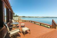 The Cabin At Penn Cove - B&B